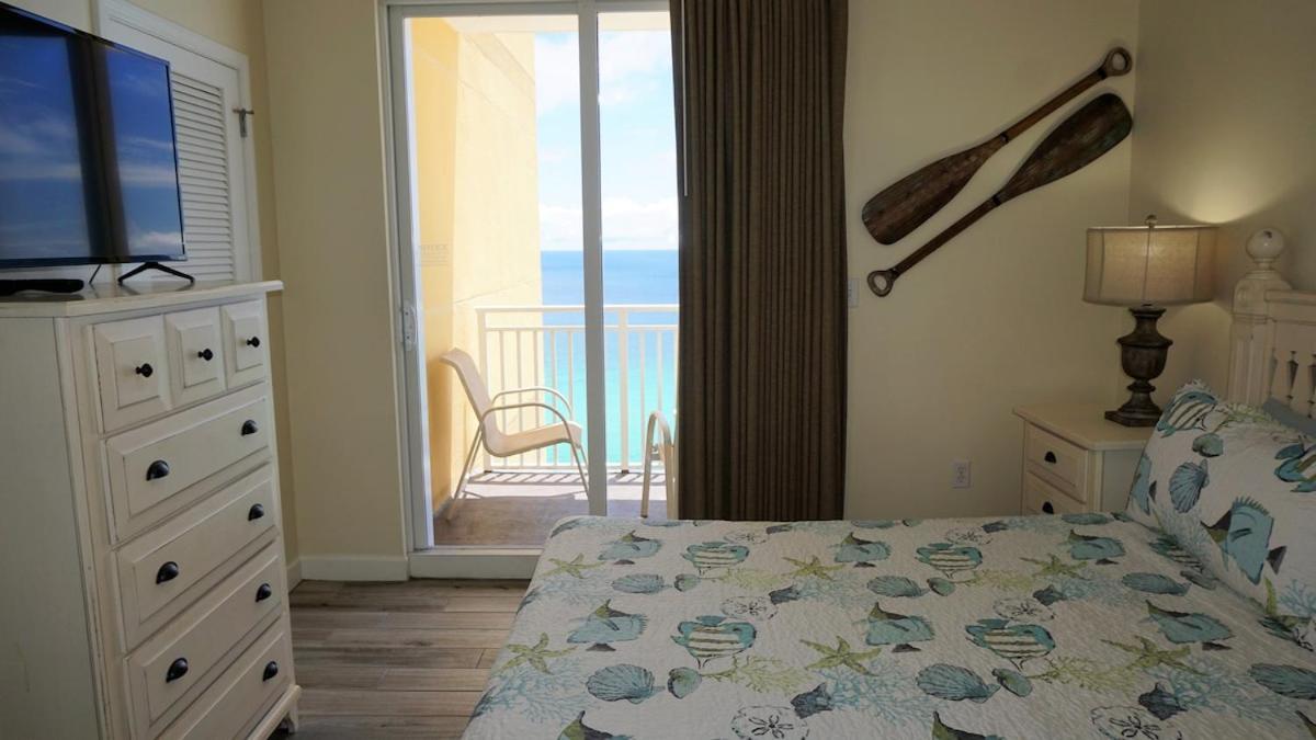 Apartment 3br 3ba Corner-unit With 2 Ocean Front Master *