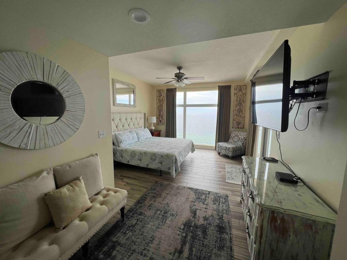 3br 3ba Corner-unit With 2 Ocean Front Master Apartment