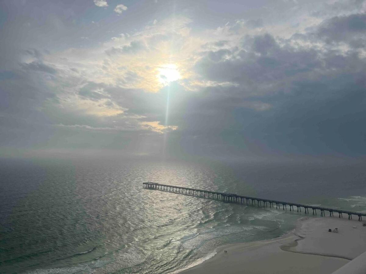 Apartment 3br 3ba Corner-unit With 2 Ocean Front Master *